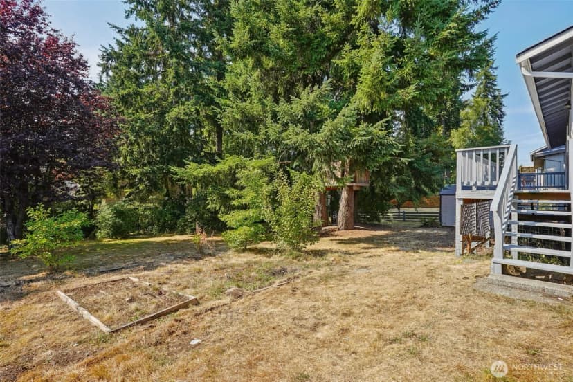 Property photo for 15335 81st Avenue Ne, Kenmore photo 32