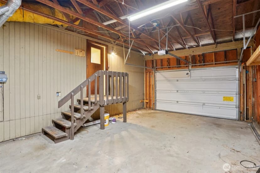 Property photo for 15335 81st Avenue Ne, Kenmore photo 34