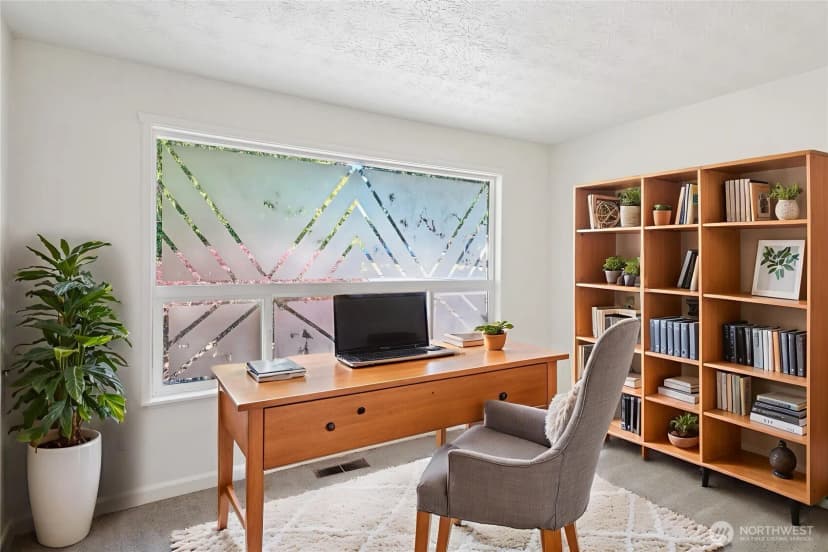 Property photo for 15335 81st Avenue Ne, Kenmore photo 12
