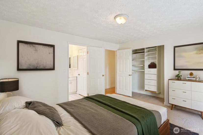 Property photo for 15335 81st Avenue Ne, Kenmore photo 24