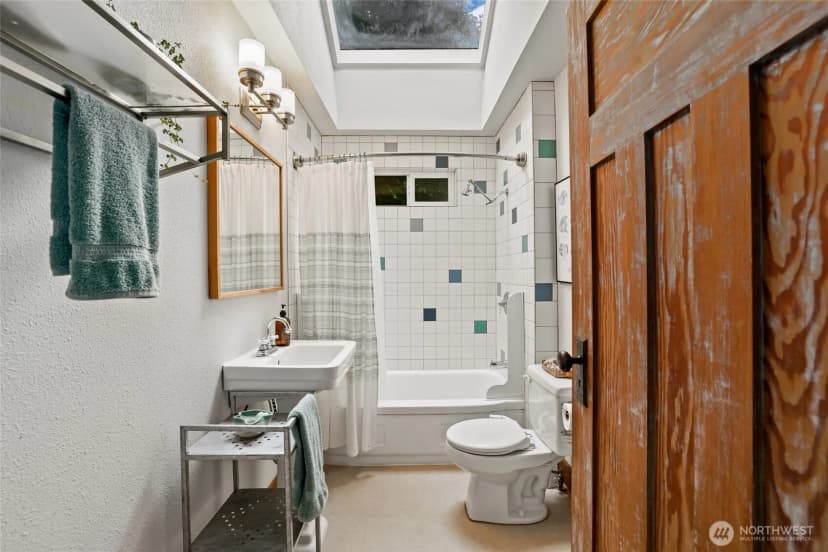 Property photo for 1119 Brawne Avenue Nw, Olympia photo 17