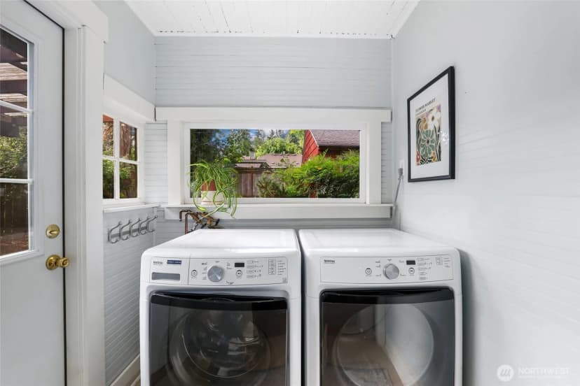 Property photo for 1119 Brawne Avenue Nw, Olympia photo 19