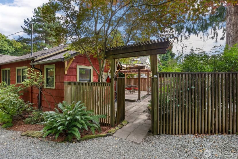Property photo for 1119 Brawne Avenue Nw, Olympia photo 26