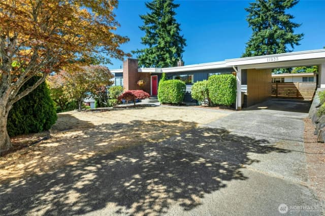 Property photo for 11988 Marine View Drive Sw, Burien photo 4