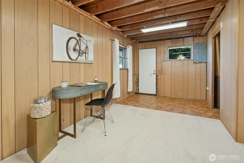 Property photo for 11988 Marine View Drive Sw, Burien photo 27