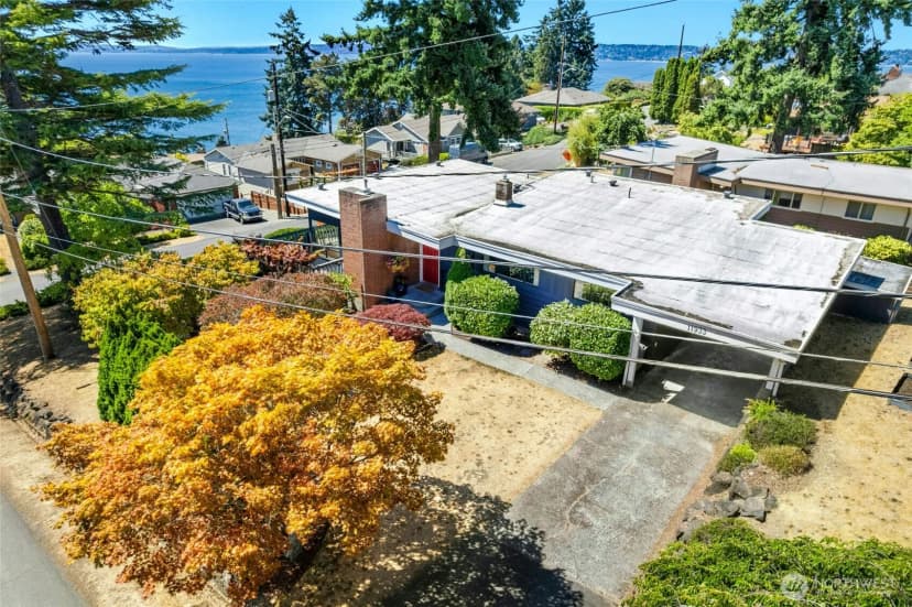 Property photo for 11988 Marine View Drive Sw, Burien photo 35