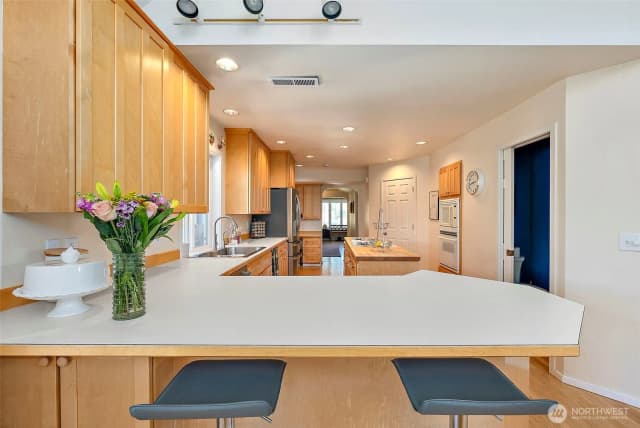 Property photo for 336 Summit Avenue, Fircrest photo 4