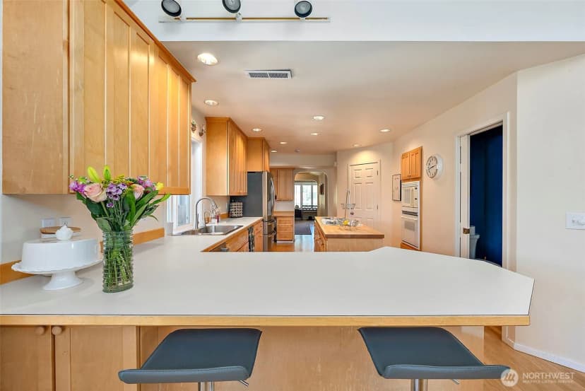 Property photo for 336 Summit Avenue, Fircrest photo 4