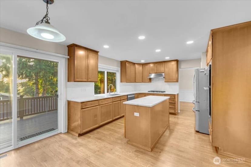 Property photo for 17329 34th Place W, Lynnwood photo 12