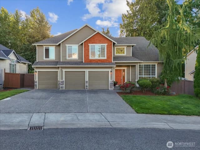 Property photo for 17329 34th Place W, Lynnwood photo 3