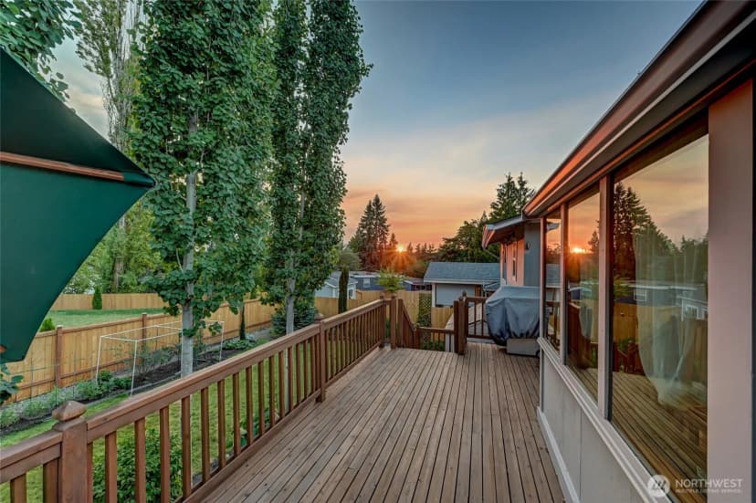 Property photo for 12631 Ne 111th Place, Kirkland photo 26