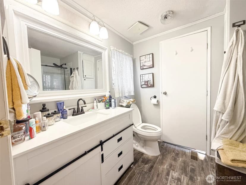 Property photo for 1905 N 33rd, Mount Vernon photo 10