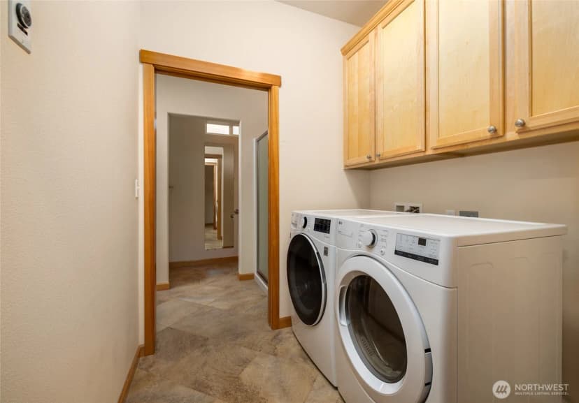 Property photo for 1716 Grand Avenue, Mount Vernon photo 22