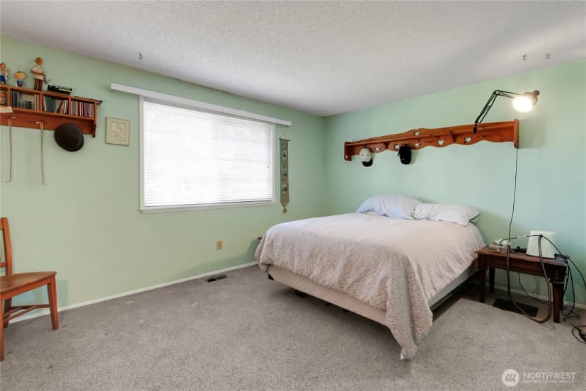Property photo for 7725 91st Avenue Sw, Lakewood photo 20