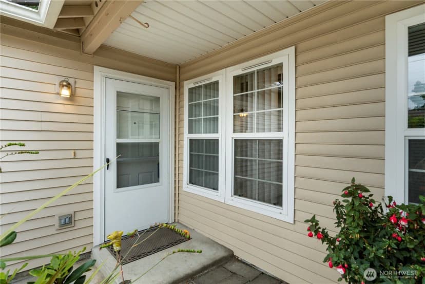 Property photo for 6307 111th Avenue E, Puyallup photo 3