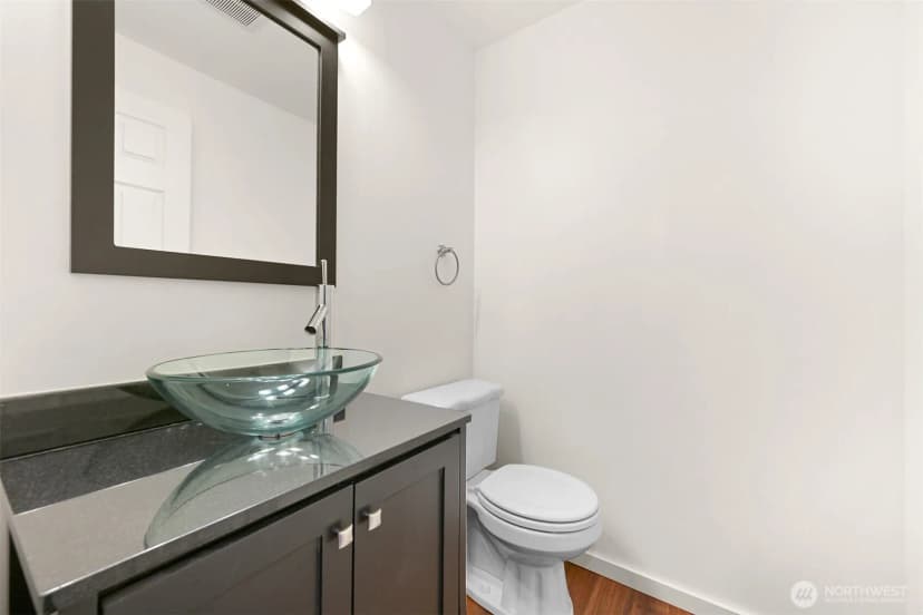 Property photo for 1 Valley Crest Way, Bellingham photo 12