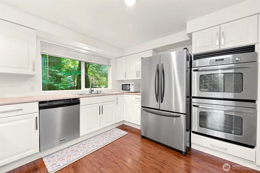 Property photo for 1 Valley Crest Way, Bellingham photo 9