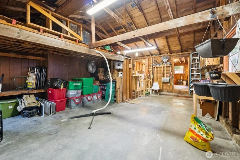 Property photo for 14810 Corliss Avenue N, Shoreline photo 32