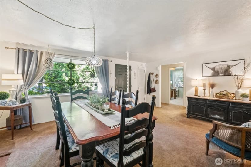 Property photo for 14810 Corliss Avenue N, Shoreline photo 13