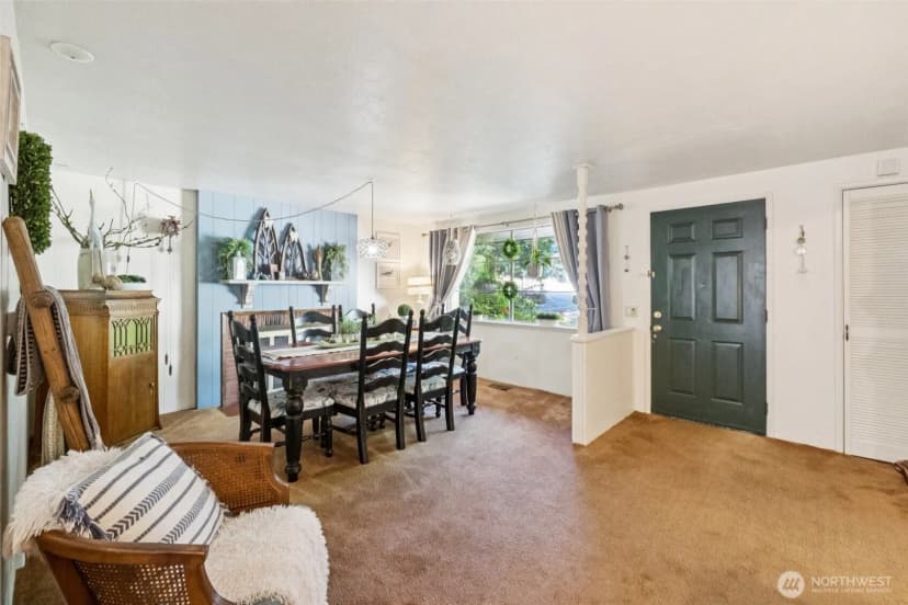 Property photo for 14810 Corliss Avenue N, Shoreline photo 11