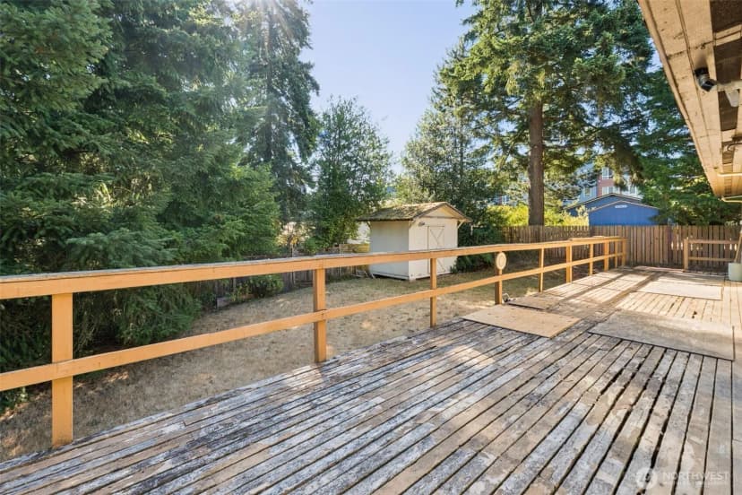 Property photo for 14810 Corliss Avenue N, Shoreline photo 33