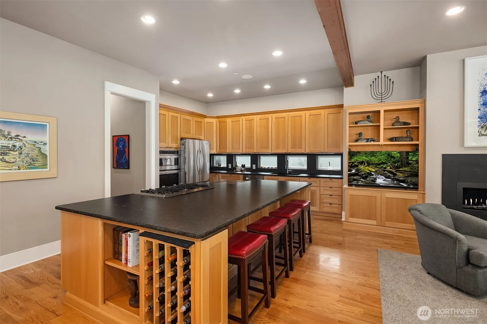 Property photo for 10235 Upper Preston Road Se, Issaquah photo 14
