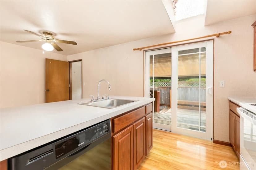 Property photo for 12603 57th Drive Se, Snohomish photo 14