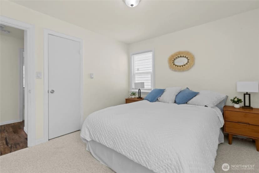Property photo for 9226 21st Avenue Sw, Seattle photo 9