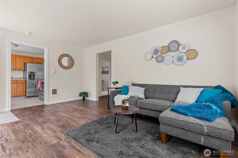Property photo for 9226 21st Avenue Sw, Seattle photo 7