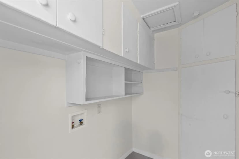 Property photo for 9226 21st Avenue Sw, Seattle photo 14