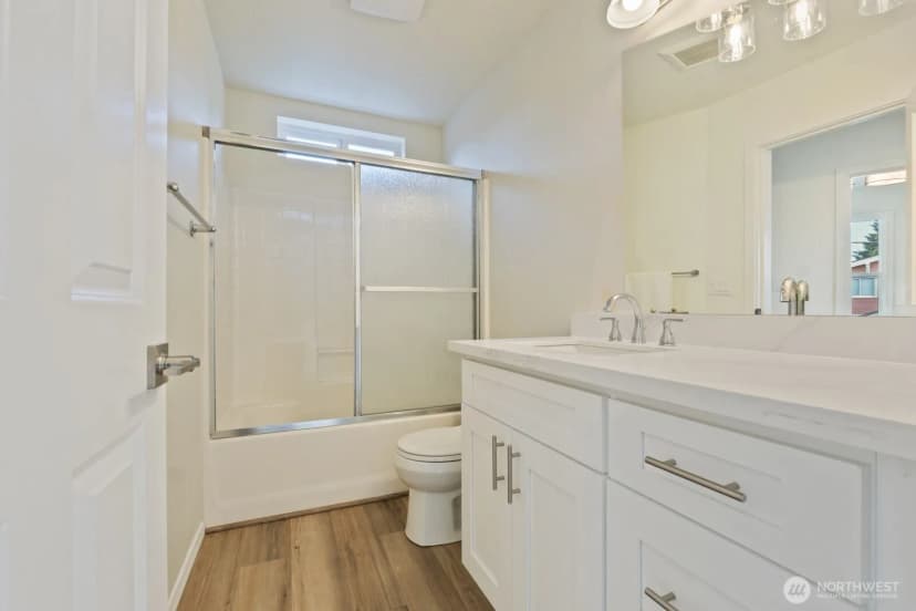 Property photo for 907 233rd Place Sw, Bothell photo 17
