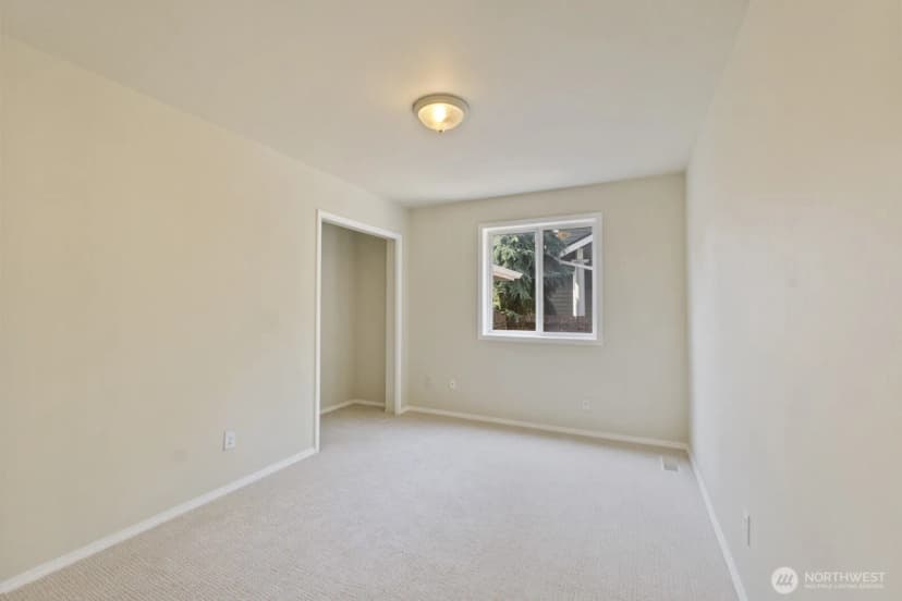 Property photo for 907 233rd Place Sw, Bothell photo 27