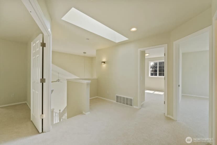 Property photo for 907 233rd Place Sw, Bothell photo 18