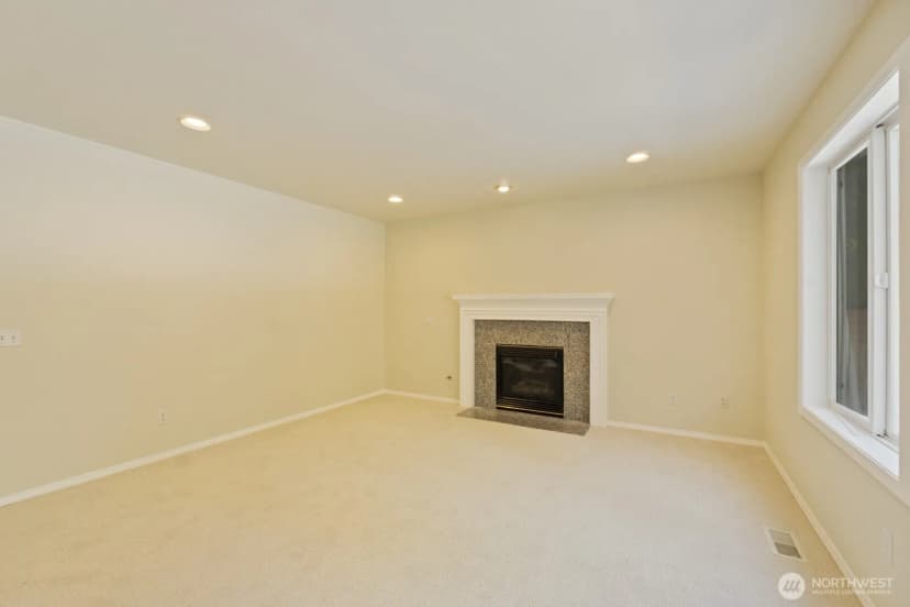 Property photo for 907 233rd Place Sw, Bothell photo 7