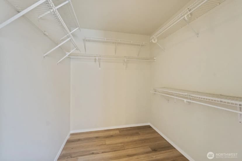 Property photo for 907 233rd Place Sw, Bothell photo 15
