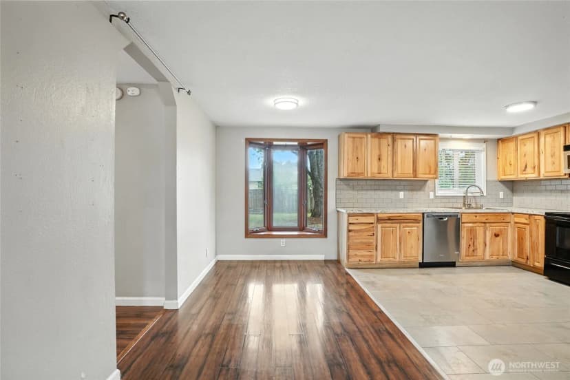 Property photo for 14 Sw 11th Street, Battle Ground photo 11