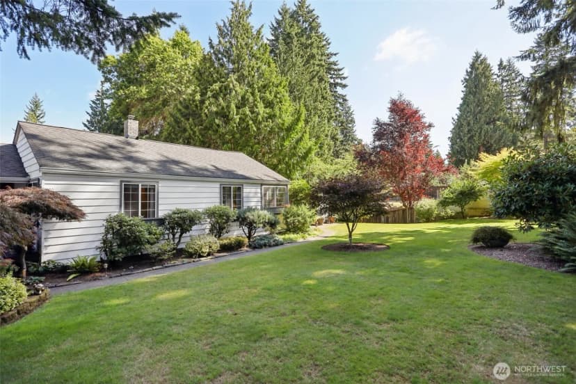 Property photo for 16004 74th Avenue Ne, Kenmore photo 34