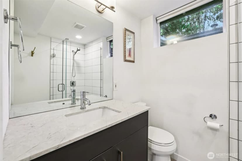 Property photo for 8100 8th Avenue Sw, Seattle photo 19