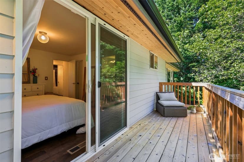 Property photo for 8100 8th Avenue Sw, Seattle photo 29