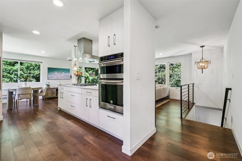 Property photo for 8100 8th Avenue Sw, Seattle photo 10