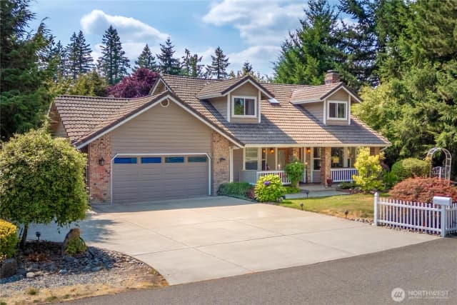 Property photo for 22015 Se 244th Place, Maple Valley