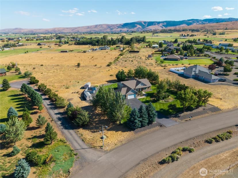 Property photo for 530 Meadow View Drive, Ellensburg photo 33