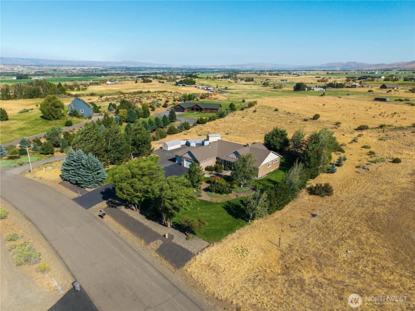 Property photo for 530 Meadow View Drive, Ellensburg photo 32