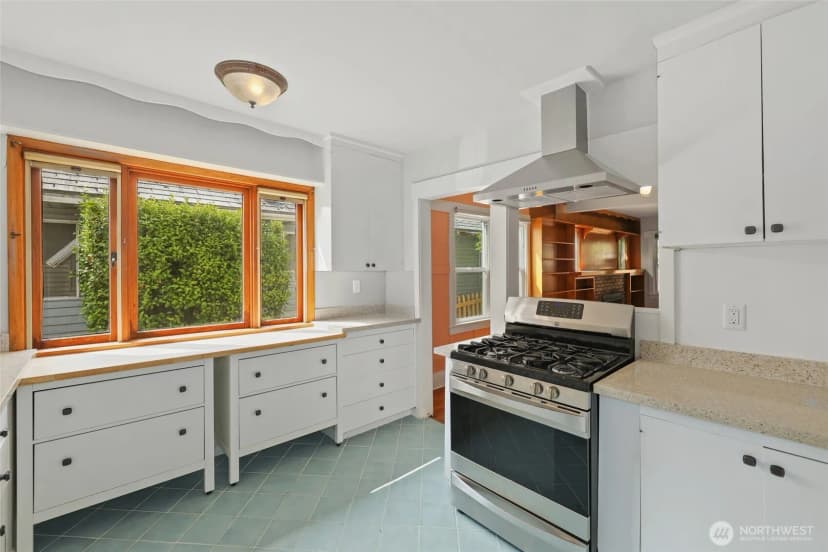 Property photo for 4511 S J Street, Tacoma photo 12