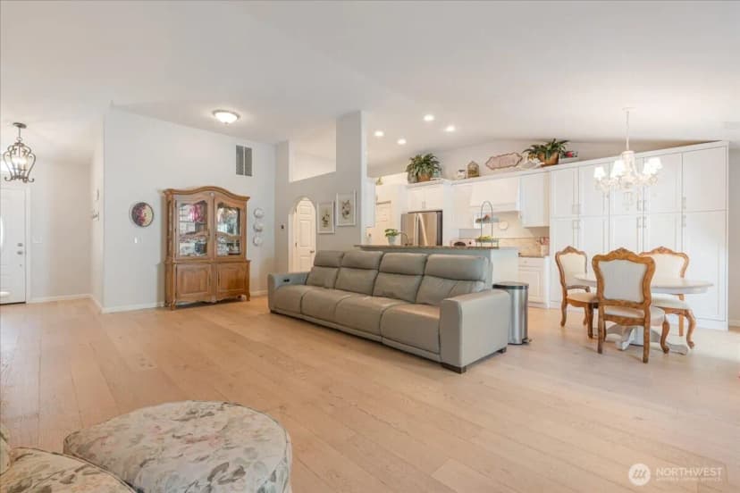 Property photo for 3015 Nw Vanguard Place, Camas photo 8