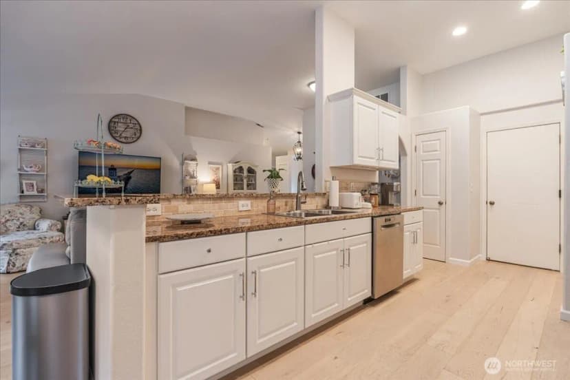 Property photo for 3015 Nw Vanguard Place, Camas photo 11