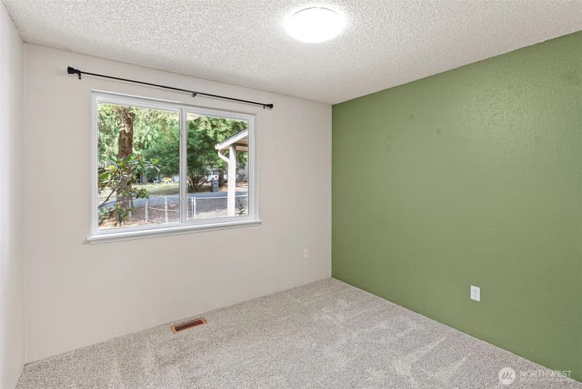 Property photo for 3888 Brook Lane Nw, Bremerton photo 14