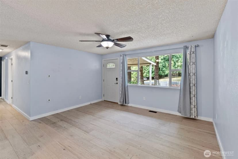Property photo for 3888 Brook Lane Nw, Bremerton photo 5