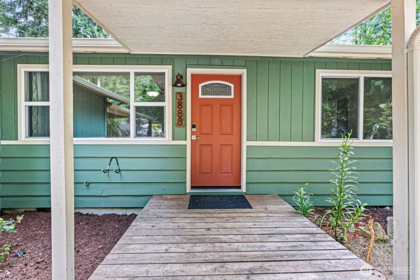 Property photo for 3888 Brook Lane Nw, Bremerton photo 2