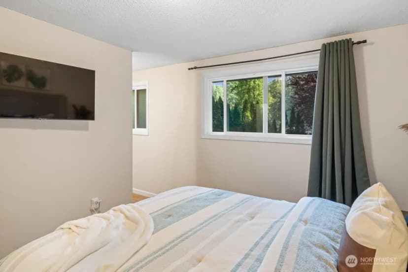 Property photo for 15718 173rd Avenue Ne, Woodinville photo 23